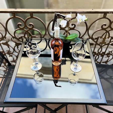 Wineexperience- Wine&Jacuzzi Suite เลชเช ภายนอก รูปภาพ